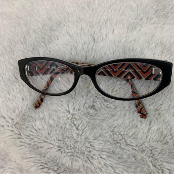 Vintage Prada Frames - Picture 4 of 15